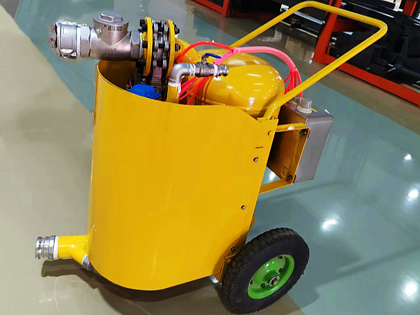 西安科迅(KOSUN)發貨一批排污泵和隔膜泵用于油泥處理項目現場