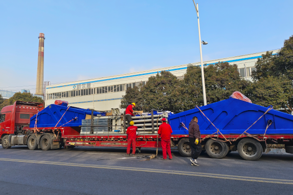 科迅機械——污泥處理篩分系統正在發貨 科迅機械——污泥處理篩分系統正在發貨